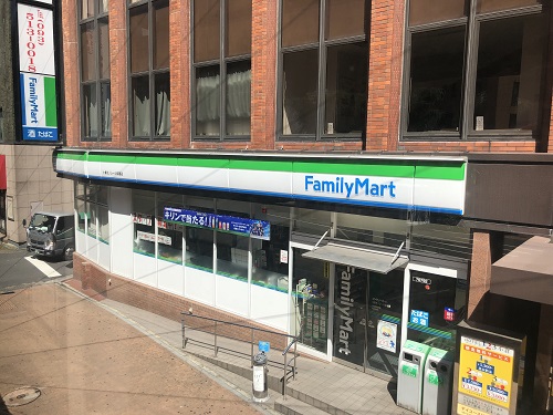 旦過駅ファミマからメンズ脱毛ゼロ小倉